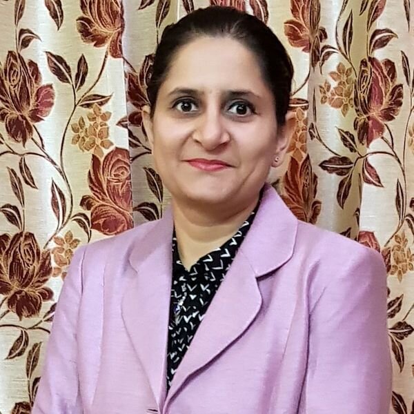 Dr. Ruchi Pathak Kaul: 