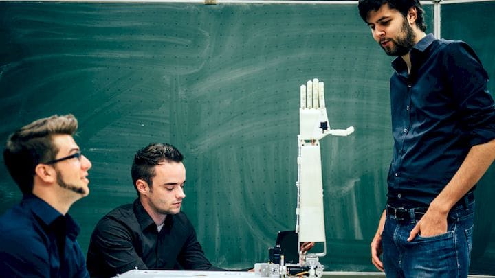 The 2019 3D Hubs Student Grant Begins – Turn Your Project into a Product