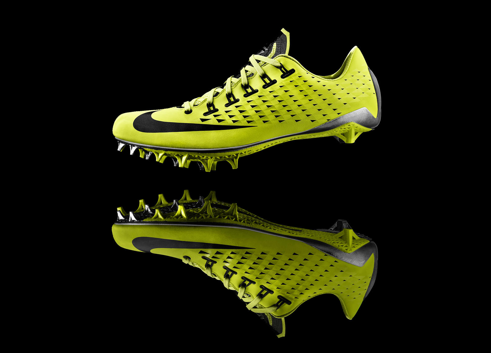   Nike Vapor Laser Talon [Source: Nike]  