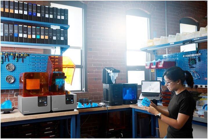 Fabrication Lab for Additive Manufacturing (Source: FormLabs) 