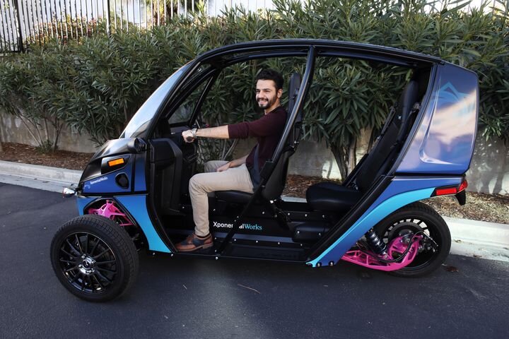 ParaMatters’s CogniCAD "Lightweights" Experimental EV