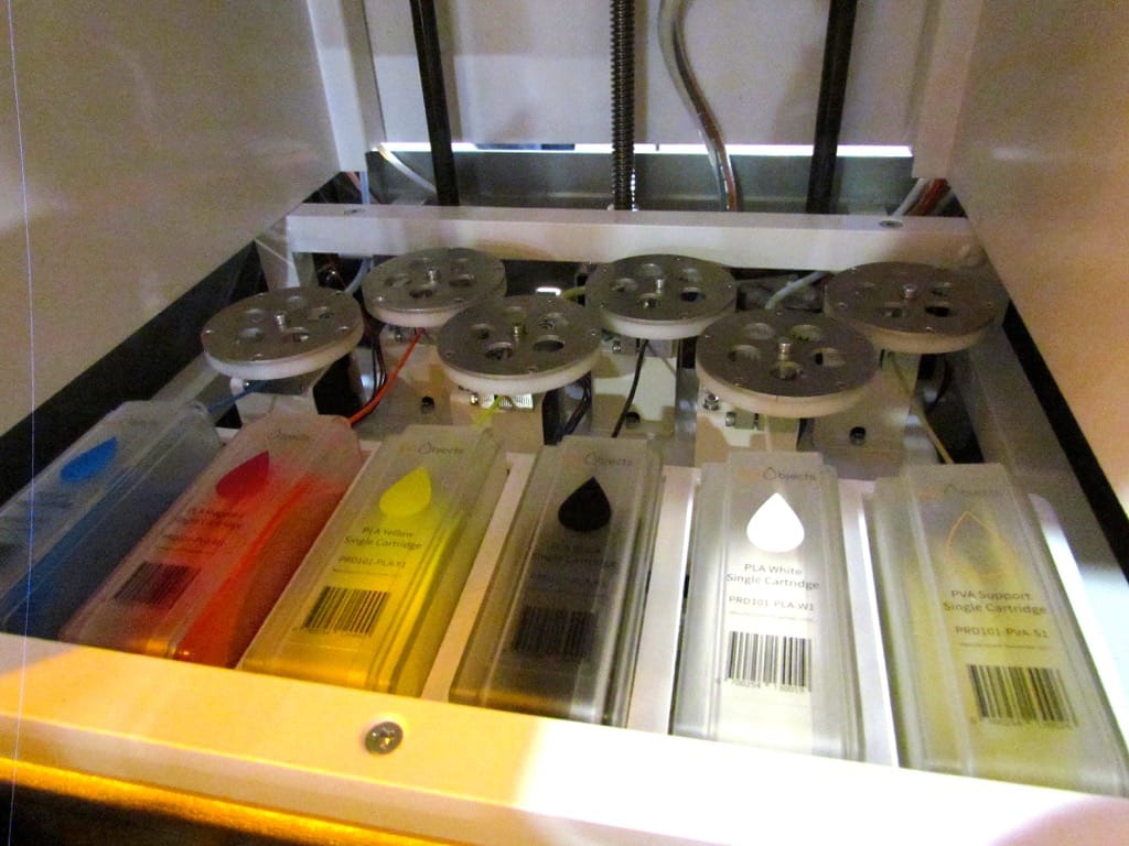  Inside the mysterious and now disappeared BotObjects color 3D printer 