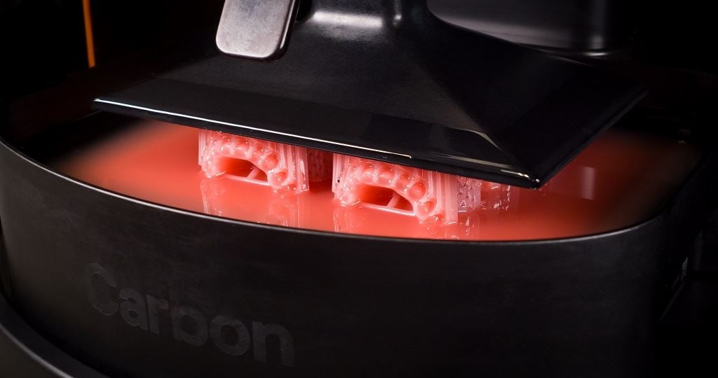  DLS production of denture pieces with Dentsply Sirona’s new material [Image: Carbon] 