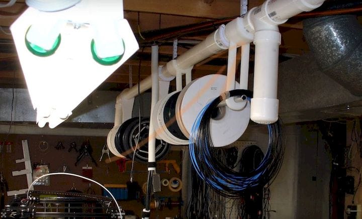  A DIY 3D printer ventilation system [Source: DIYTECH] 