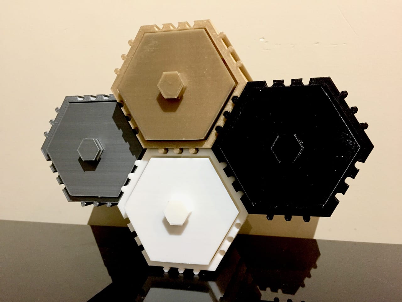  The HIVE stackable drawer system, with elements 3D printed on different machines 