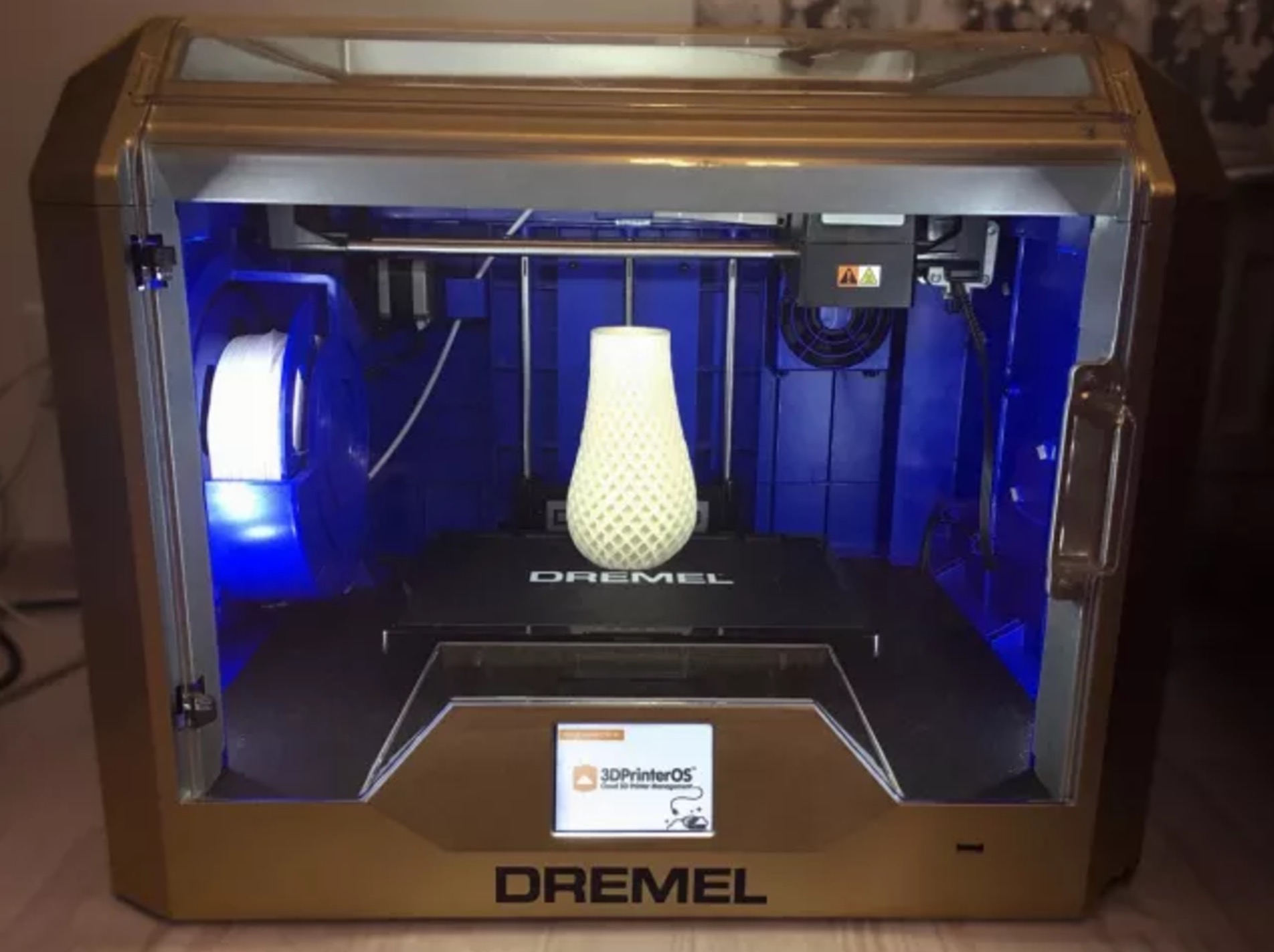  Dremel and 3D Printer OS team up 