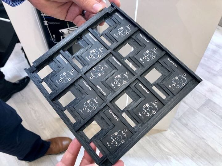  Electronic component tray application by ESSENTIUM [Source: Fabbaloo] 