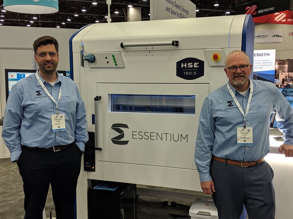  Essentium Co-Founders with the HSE 180•S: CEO Blake Teipel (left) and CPO Erik Gjøvik (right, named in the lawsuit from Jabil) [Image: Fabbaloo] 