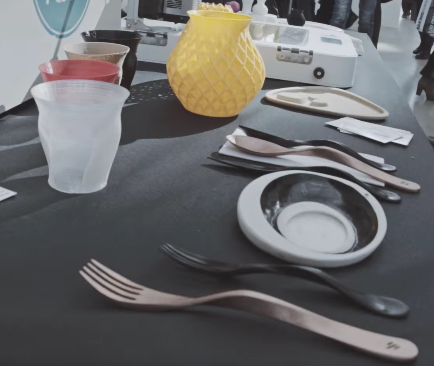  3D printed utensils to be used during the Food Ink dinners. I'm not sure about those cups... 