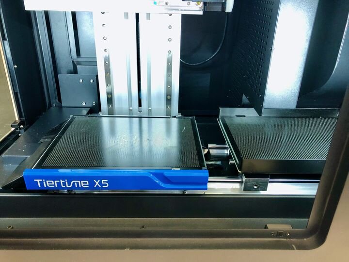  Tiertime’s X5 3D printer with automatically swapping build plates [Source: Fabbaloo] 