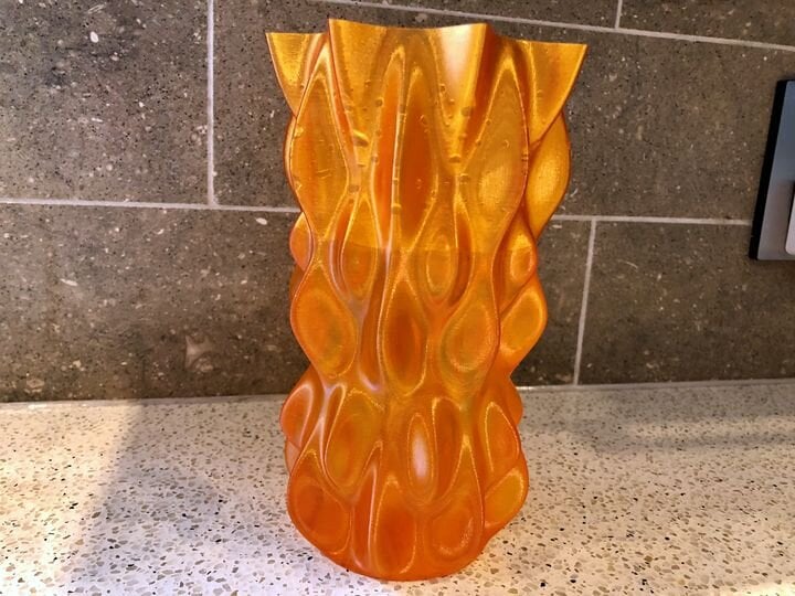 Vase 3D printed in Fiberlogy EASY PET-G holds water perfectly! [Source: Fabbaloo]