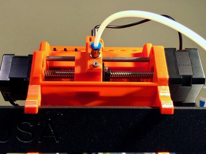  We review the Prusa MMU2S multi-material upgrade [Source: Fabbaloo] 