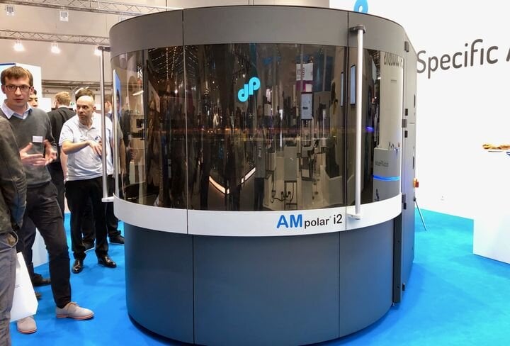  The AMpolar i2 industrial 3D printer [Source: Fabbaloo] 
