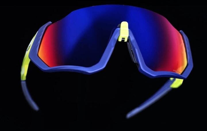  One of Oakley’s prototype sunglasses [Source: HP] 
