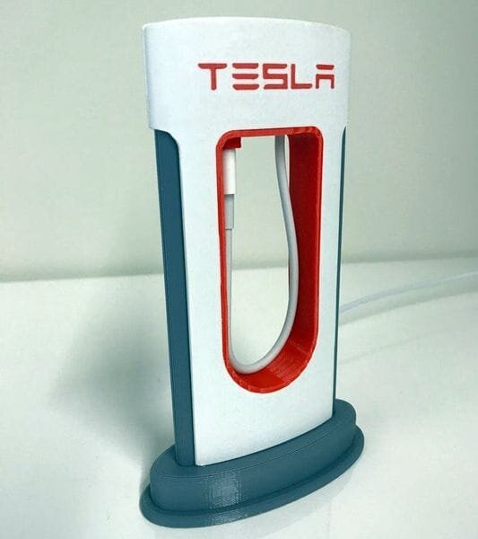  The Telsa Phone Charger [Source: Thingiverse] 