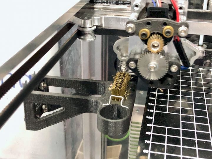  Nozzle cleaning system on the E3D tool-changing 3D printer [Source: Fabbaloo] 