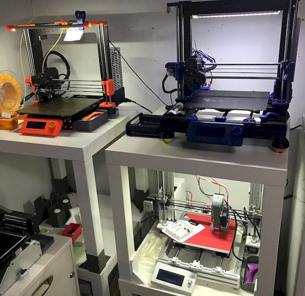  Some of Au’s 3D printers [Source: Eric Au] 