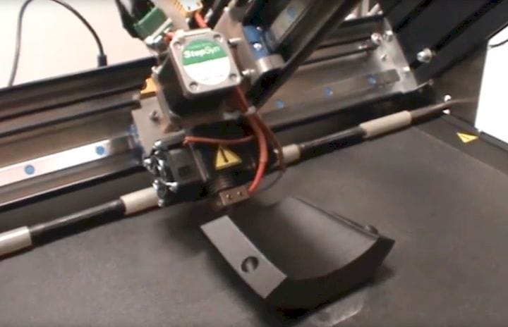  The Sliding-3D PLUS High-Temp Infinite 3D Printer [Source: Robotfactory] 
