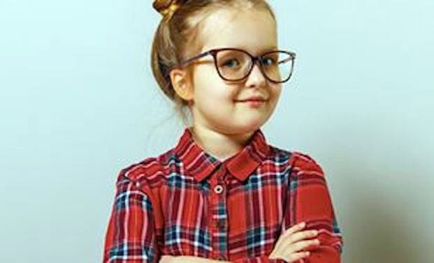  3D printed eyeglasses for children [Source: Signlink] 