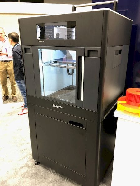 The coming 3DWOX 7X professional 3D printer [Source: Fabbaloo] 