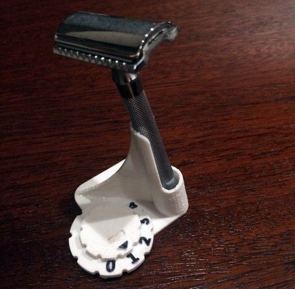  A design to count shaves on a razor [Source: Thingiverse] 