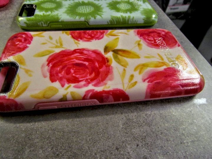 A full color phone case 3D printed using Stratasys’ J750 technology [Source: Fabbaloo] 