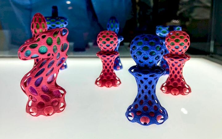  Color 3D prints [Source: Fabbaloo] 