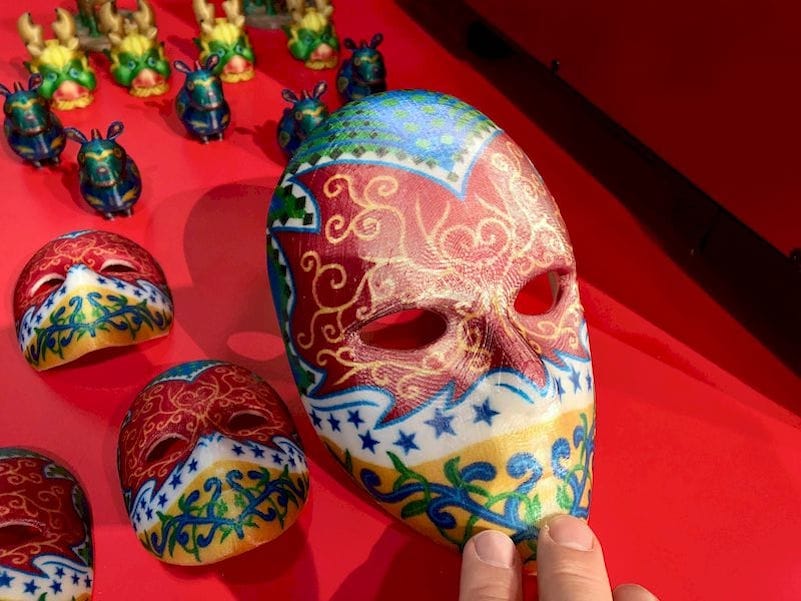  Full color mask 3D print by XYZprinting [Source: Fabbaloo] 