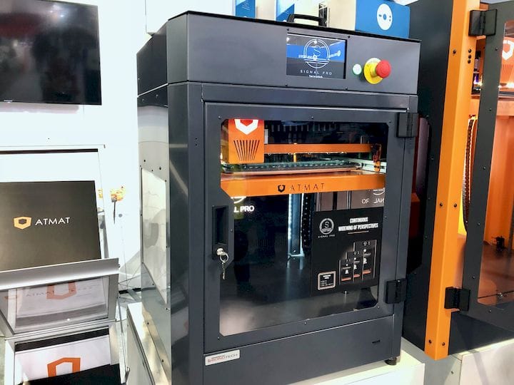  The ATMAT Signal Pro 3D printer [Source: Fabbaloo] 