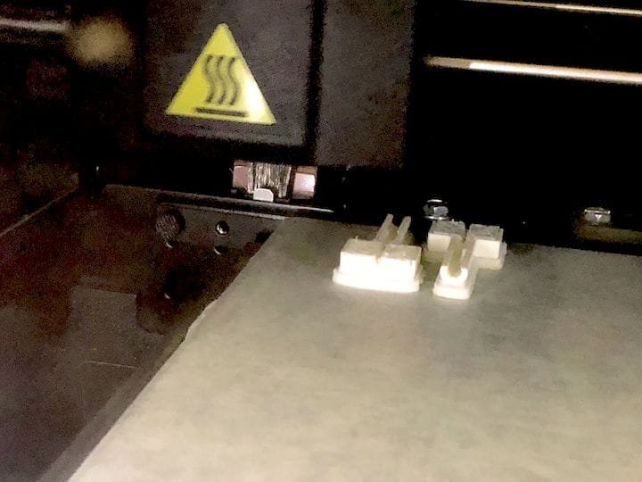 Testing the transfer tape method for uPrint 3D printer adhesion [Source: Fabbaloo] 