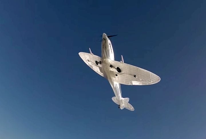  A ghostly 3D printed Spitfire flies in the sky [Source: Flite Test] 