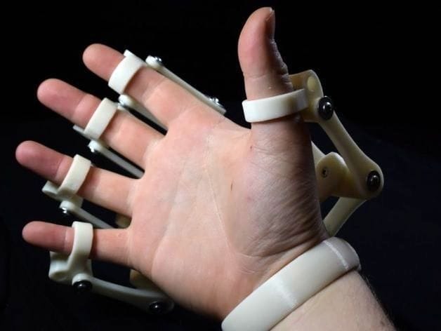  Reverse view showing how the exoskeleton hand attaches to your fingers 