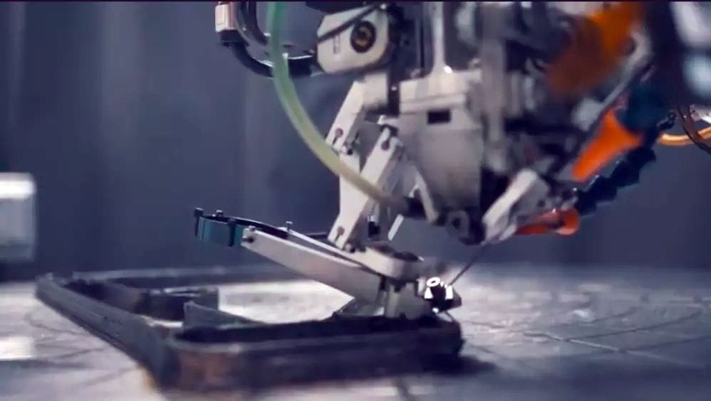  The Arevo process 3D printing with continuous carbon fiber strands. (Image from Arevo video.) 