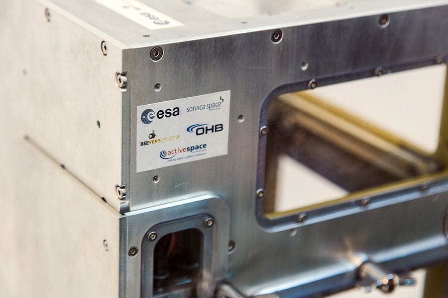  Detail of the MELT space-rated 3D printer for ESA 