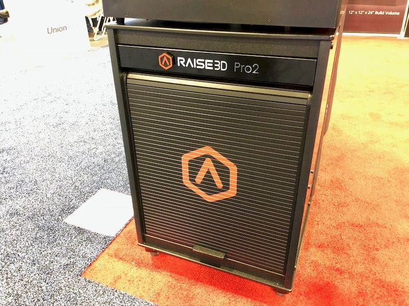  A custom stand for the Raise3D Pro2 series 