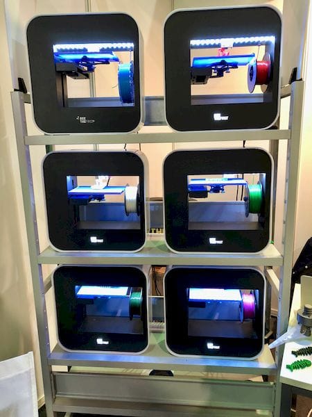  An array of BEEVERYCREATIVE 3D printers 