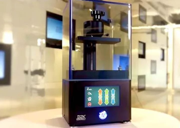  The D2K Insight resin-based desktop 3D printer 