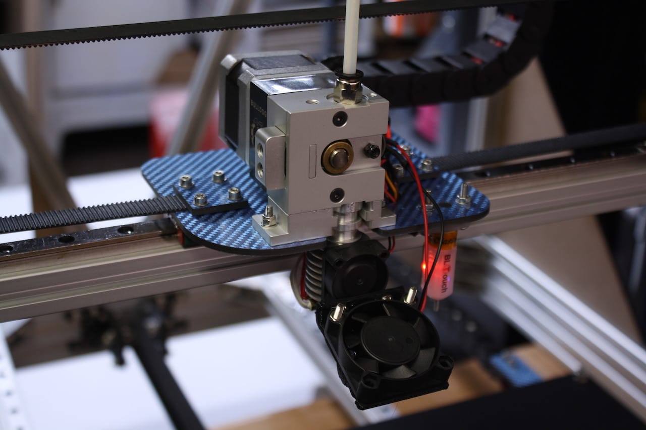  The extruder on Filament Innovation's BP475 desktop 3D printer, showing some carbon fiber components 
