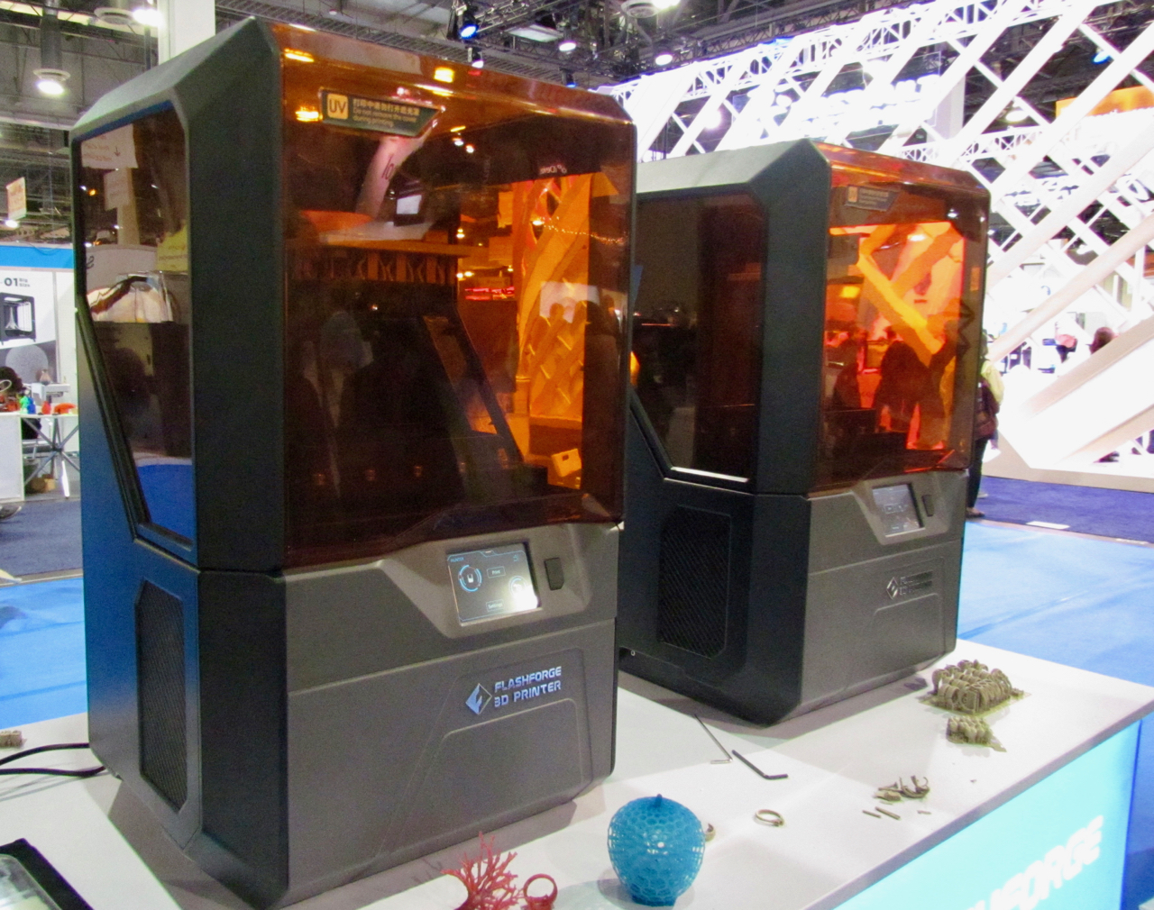  The Flashforge Hunter resin-based 3D printer 