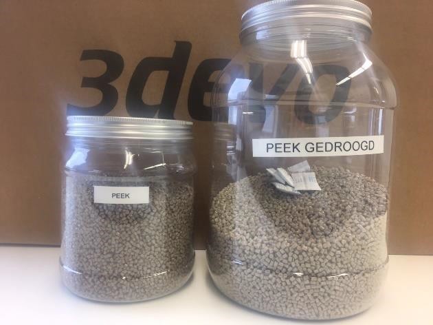  PEEK pellets 