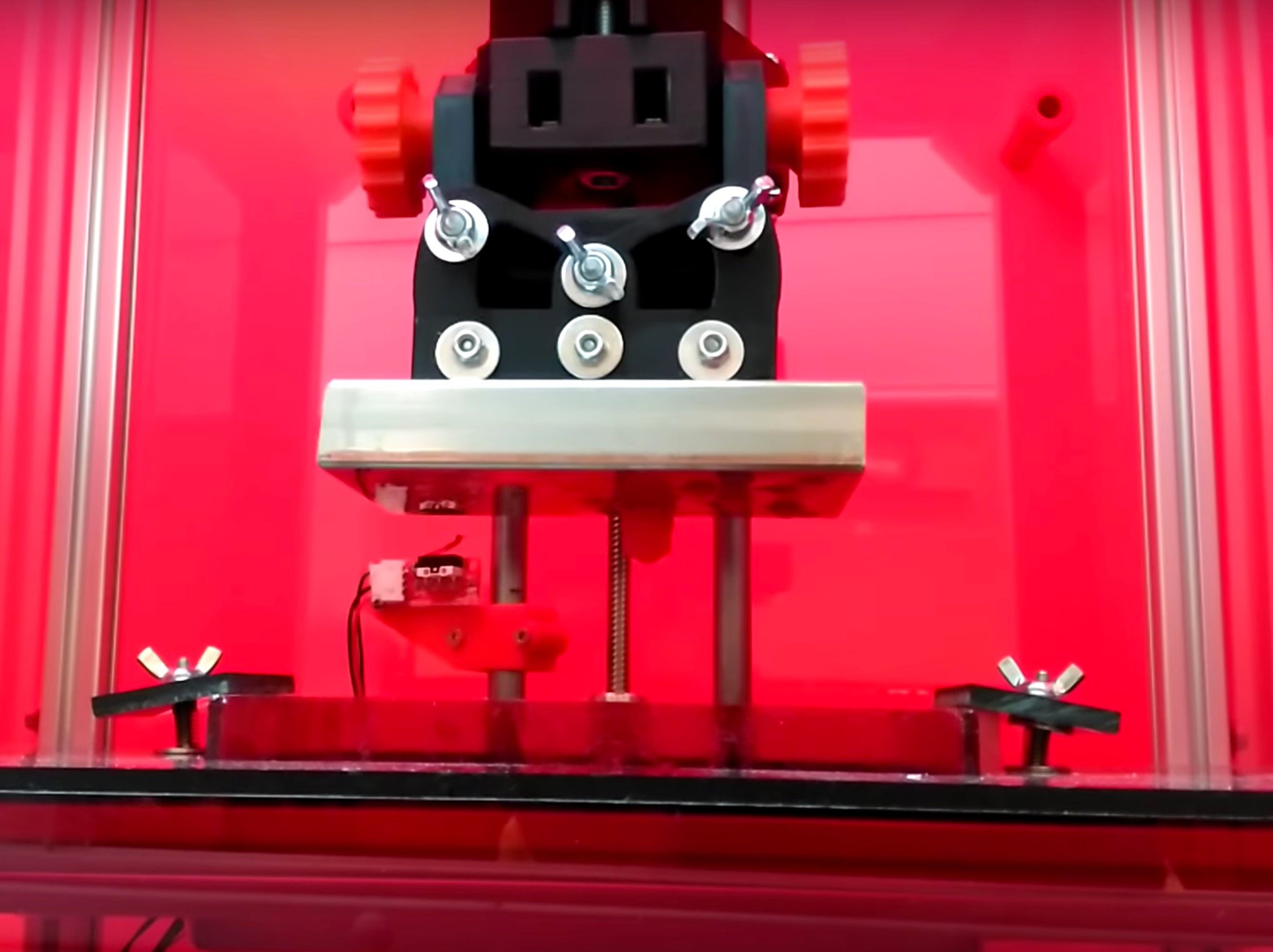  Inside the RooBee One open source 3D printer 