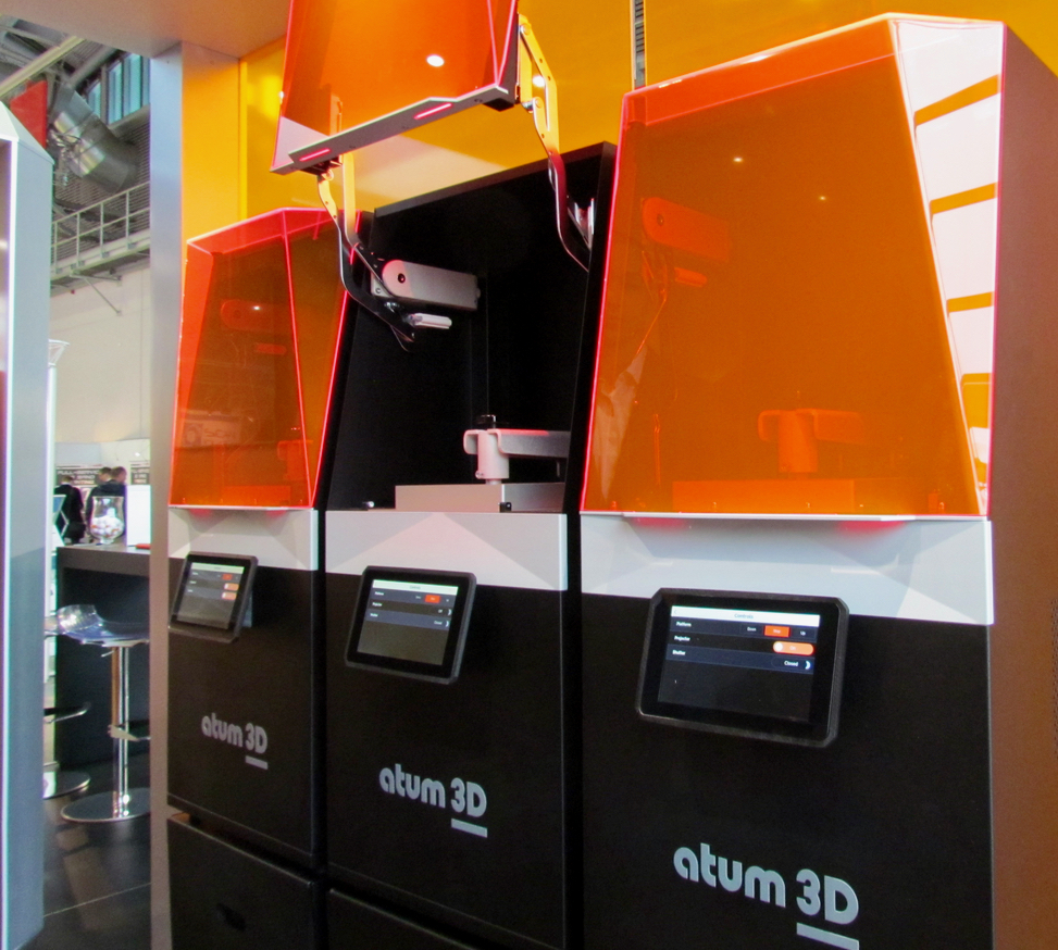  The atum3D DLP resin-based desktop 3D printer 