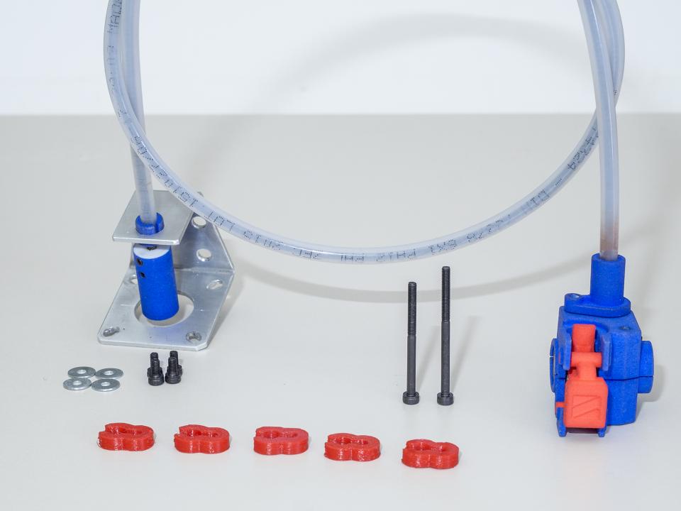  The hardware included with the Zesty Nimble 3D printer extruder 