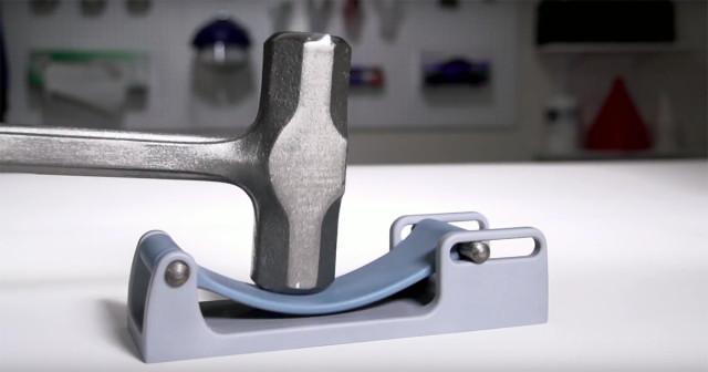  Carbon's flexible 3D printing material 