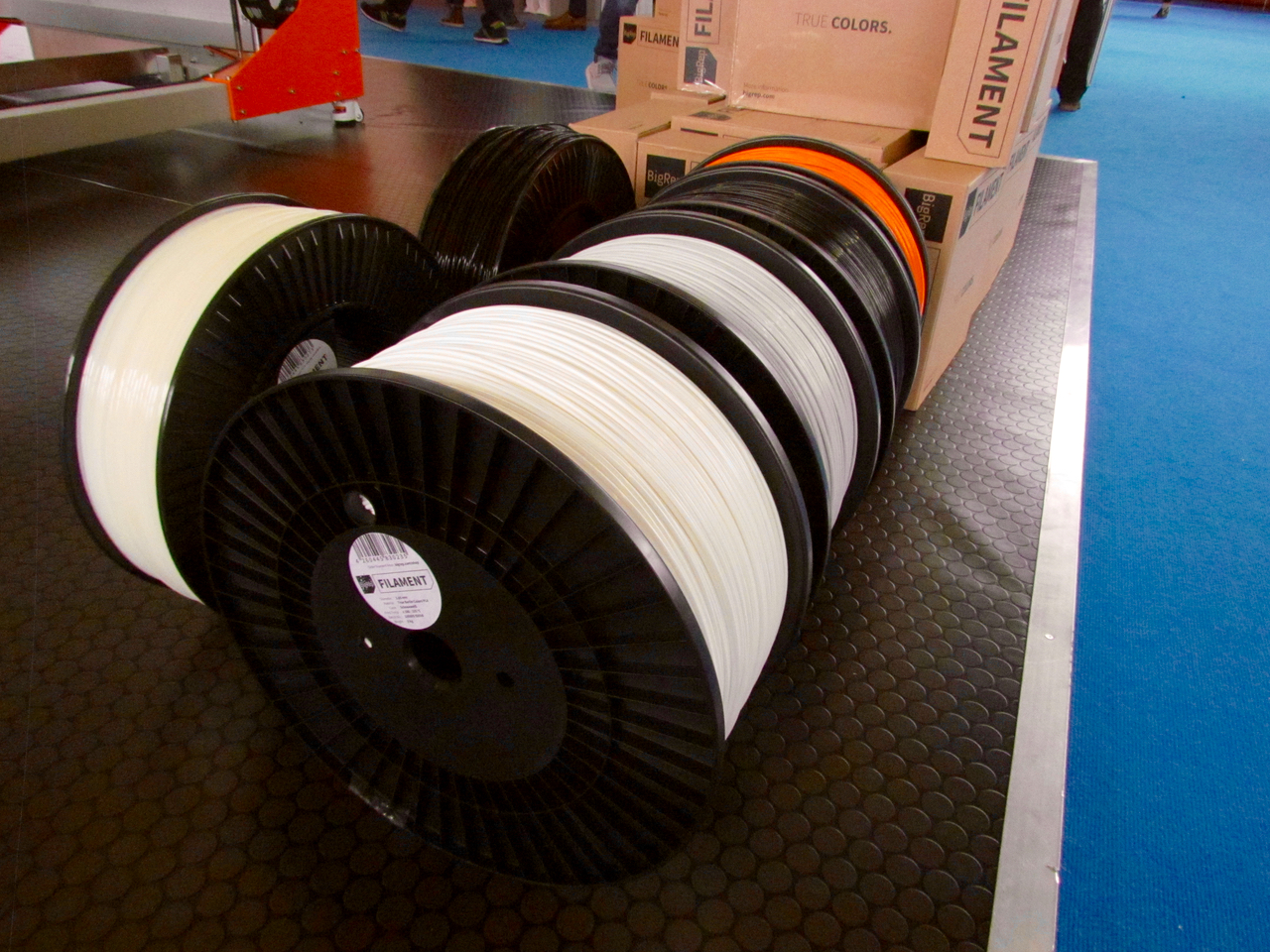  Are these 8Kg spools of 3D printer filament? 