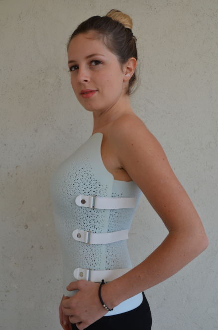  A model wearing a WASP-3D printing custom corset 