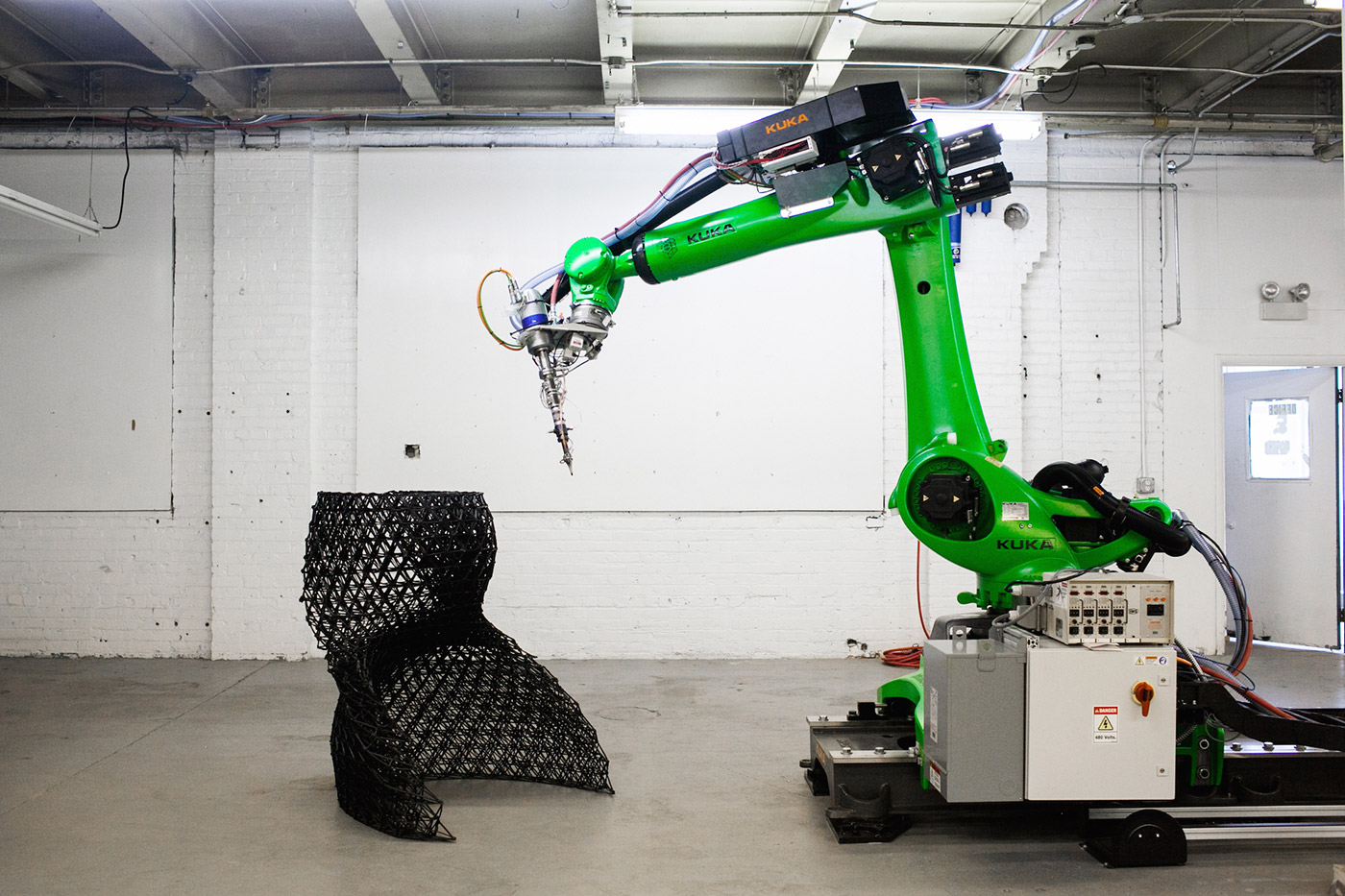  Branch Technology's robotic 3D printing method 