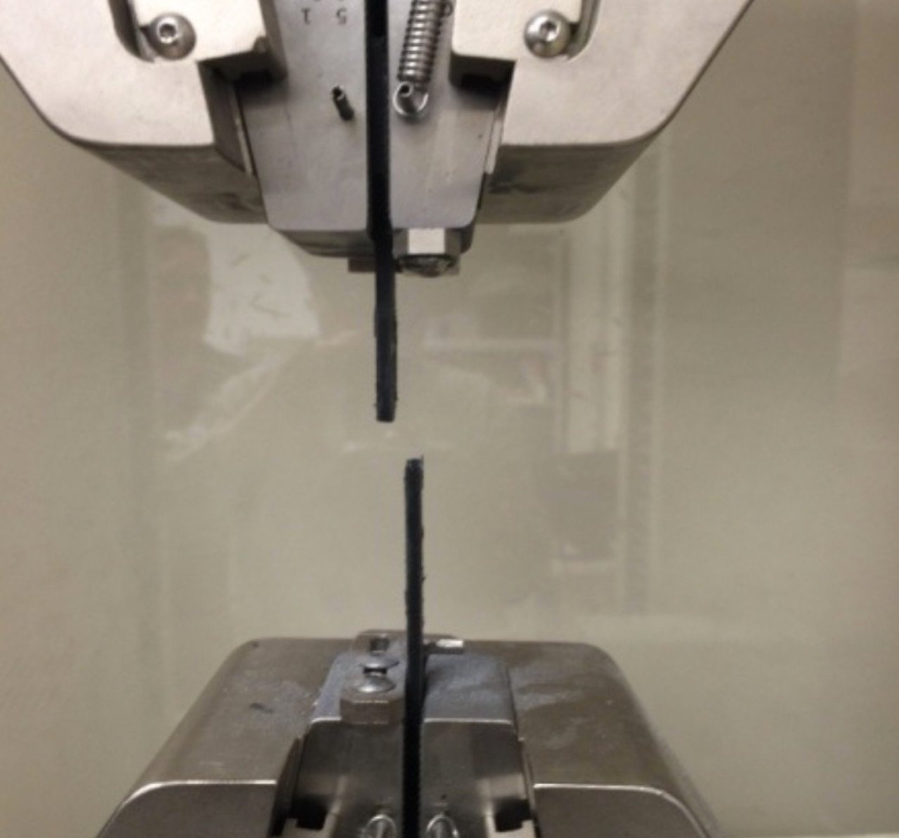  Stress testing Avante Technology's FilaONE Gray carbon nanotube 3D printer filament 