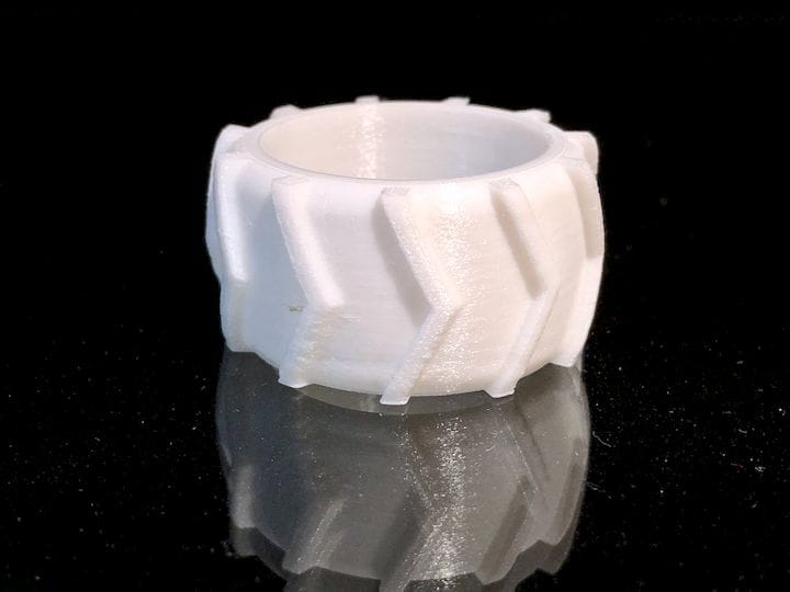  Wonderful flexible RC tire 3D printed on the Kodak Portrait 3D printer [Source: Fabbaloo] 