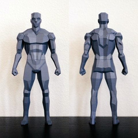  Front and back profile of the Low Poly Figure 